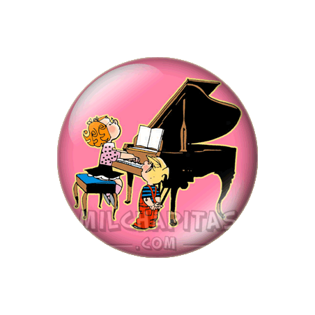 Margaret tocando el piano
