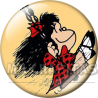 Chapa de Mafalda: Mafalda en el columpio
