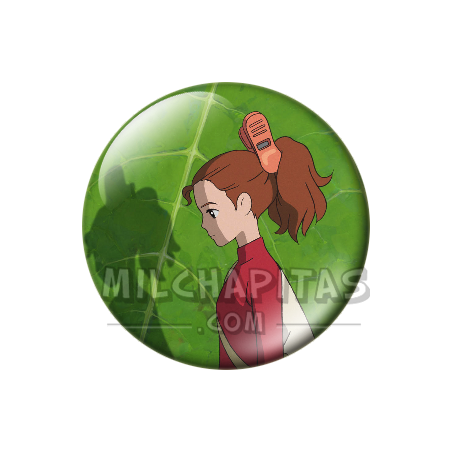 Chapa de Studio Ghibli: Arrietty en la hoja